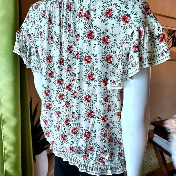 Prairie Flowered Pattern Peasant Top by Max Studio: Size L. NWT. - Picture 5 of 9